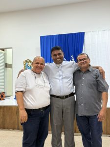 24 10MISSA DE ORDENACAO SACERDOTAL PE. JOHN 30