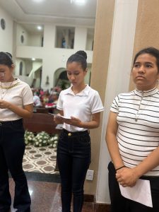 INVESTIDURA E RENOVACAO DOS COROINHAS 123