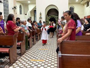 INVESTIDURA E RENOVACAO DOS COROINHAS 138