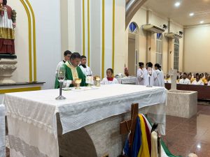 INVESTIDURA E RENOVACAO DOS COROINHAS 22