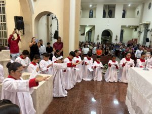 INVESTIDURA E RENOVACAO DOS COROINHAS 27