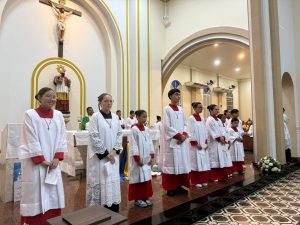 INVESTIDURA E RENOVACAO DOS COROINHAS 36