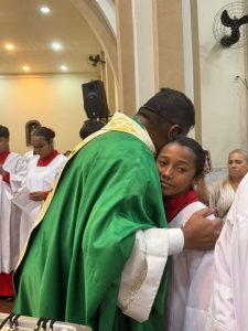 INVESTIDURA E RENOVACAO DOS COROINHAS 50