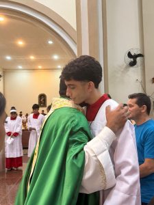 INVESTIDURA E RENOVACAO DOS COROINHAS 55