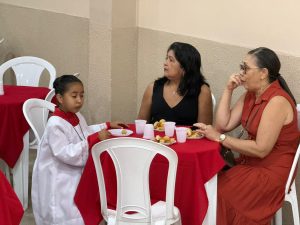 INVESTIDURA E RENOVACAO DOS COROINHAS 7