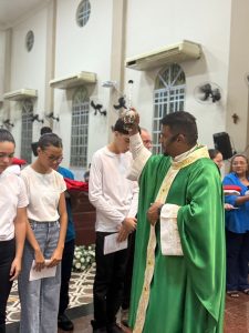 INVESTIDURA E RENOVACAO DOS COROINHAS 94