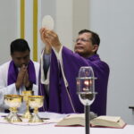 09 03 25 ACOLHIDA DO BISPO DOM HUDSON 18